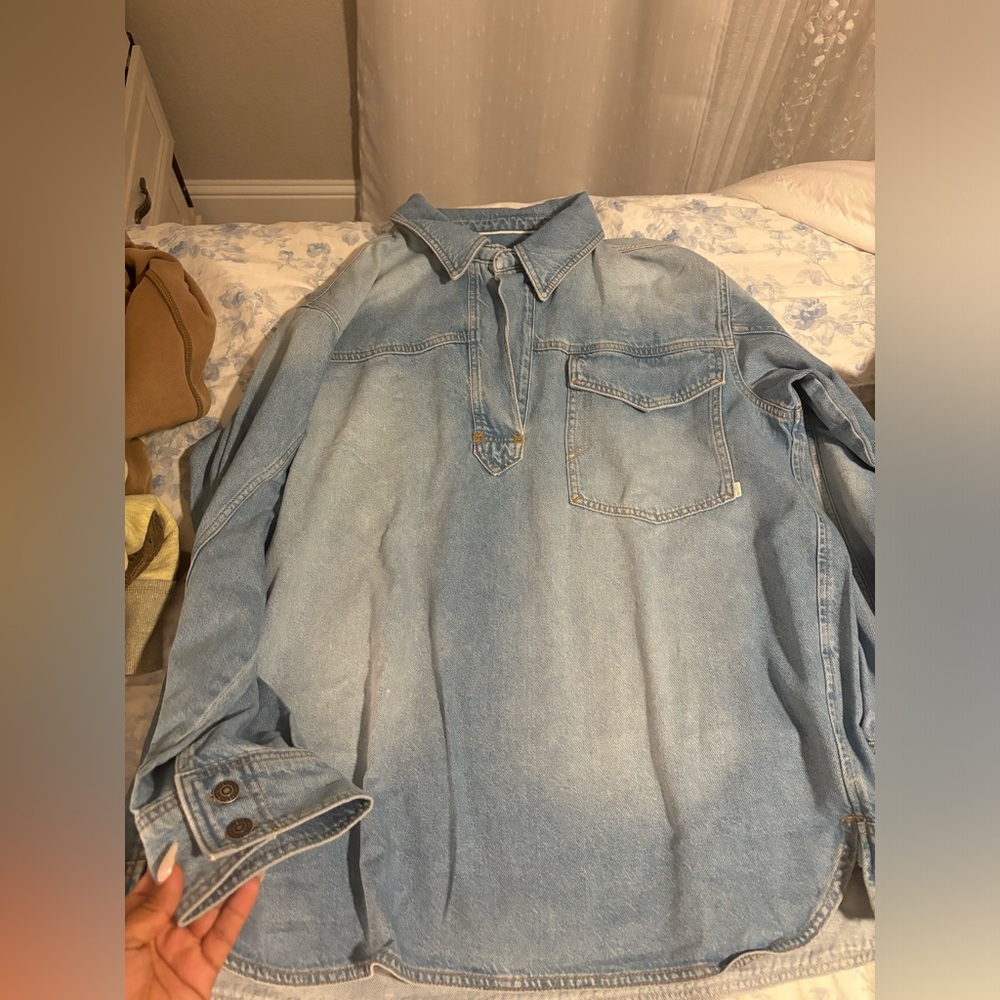 Free People Denim Tunic Size L , fits great as mini dress NWOT.